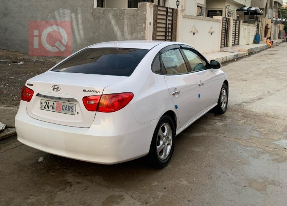 هیۆندای ئەلەنترا